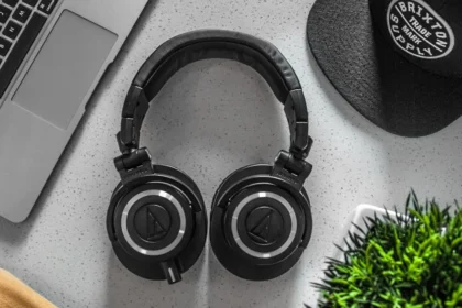Neural Headphones