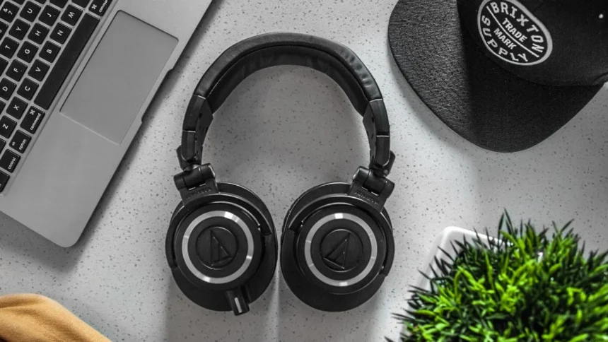 Neural Headphones
